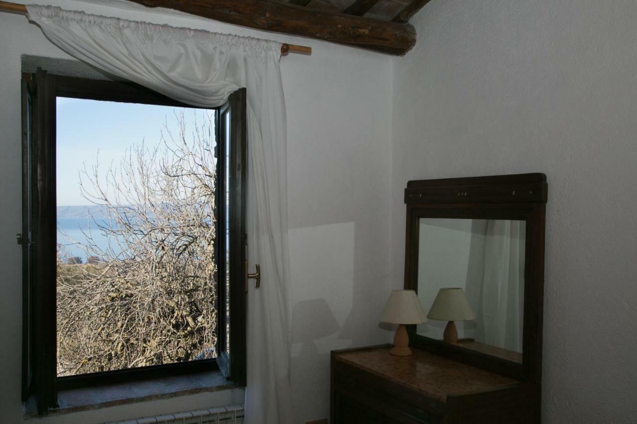 Meridiano 12 Bolsena Exterior foto